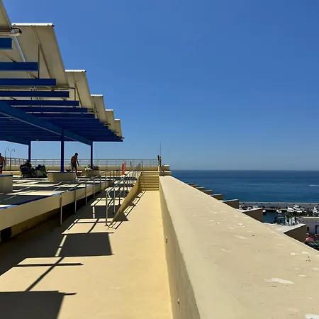 Port Of Center - Eaw Homes Appartement