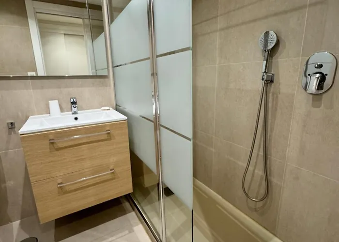 Port Of Center - Eaw Homes Appartamento